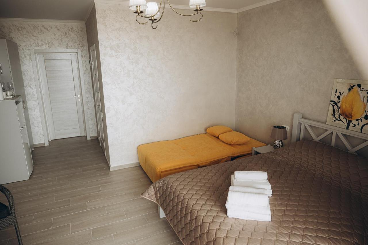 Hotel Три Слона Zatoka Exterior foto