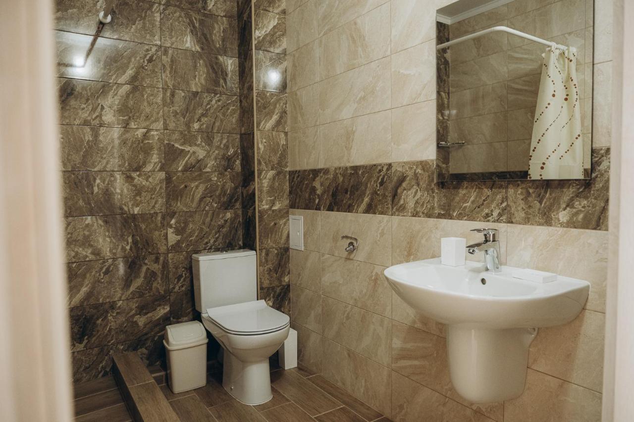 Hotel Три Слона Zatoka Exterior foto